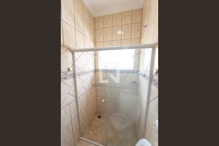 Casa para alugar com 135m², 3 quartos e 3 vagasBanheiro do Corredor