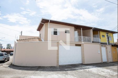 Casa para alugar com 135m², 3 quartos e 3 vagasFachada da Casa