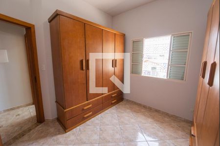 Quarto 2 de casa para alugar com 3 quartos, 135m² em Esplanada Independência, Taubaté