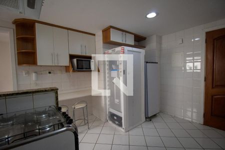 Cozinha e Área de Serviço de apartamento para alugar com 3 quartos, 200m² em Recreio dos Bandeirantes, Rio de Janeiro