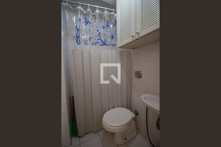 Banheiro de Serviço de apartamento para alugar com 3 quartos, 200m² em Recreio dos Bandeirantes, Rio de Janeiro