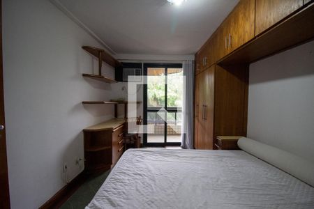 Suíte de apartamento para alugar com 3 quartos, 200m² em Recreio dos Bandeirantes, Rio de Janeiro