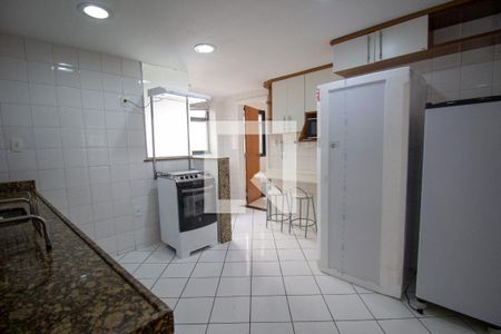 Cozinha e Área de Serviço de apartamento para alugar com 3 quartos, 200m² em Recreio dos Bandeirantes, Rio de Janeiro