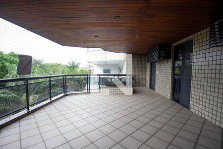 Varanda de apartamento para alugar com 3 quartos, 200m² em Recreio dos Bandeirantes, Rio de Janeiro