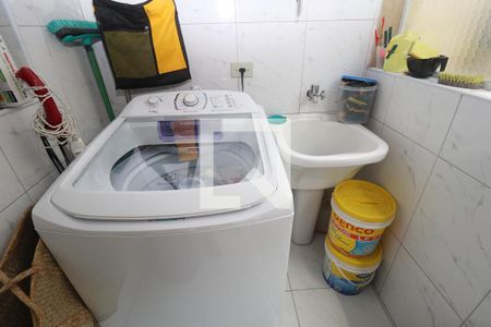 Casa à venda com 159m², 3 quartos e 3 vagasÁrea de Serviço