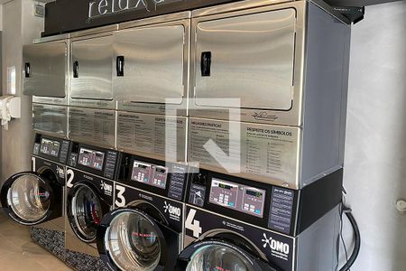 Studio para alugar com 19m², 1 quarto e sem vaga Studio para alugar com 19m², 1 quarto e sem vagaÁrea comum - Lavanderia