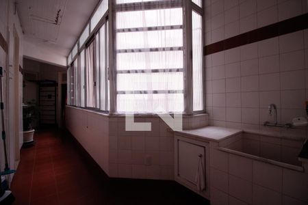 Apartamento à venda com 620m², 4 quartos e 1 vaga Apartamento à venda com 620m², 4 quartos e 1 vagaÁrea de Serviço