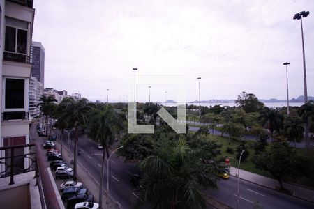 Apartamento à venda com 620m², 4 quartos e 1 vaga Apartamento à venda com 620m², 4 quartos e 1 vagaVista da Varanda