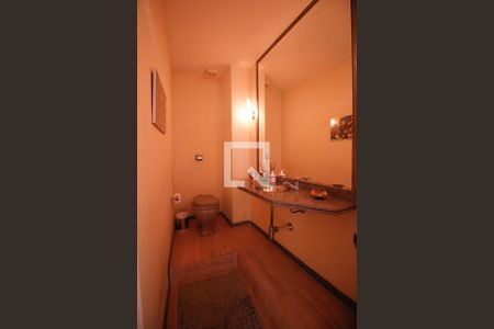 Apartamento à venda com 620m², 4 quartos e 1 vaga Apartamento à venda com 620m², 4 quartos e 1 vagaLavabo sala