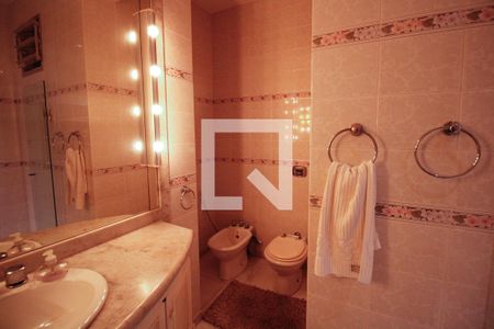 Apartamento à venda com 620m², 4 quartos e 1 vaga Apartamento à venda com 620m², 4 quartos e 1 vagaBanheiro Quarto Suite 2