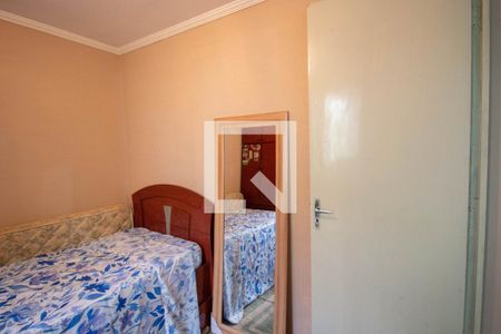 Quarto 1 de apartamento para alugar com 2 quartos, 50m² em Vila Monte Santo, São Paulo