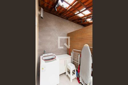 Casa de condomínio para alugar com 145m², 3 quartos e 3 vagasÁrea de Serviço