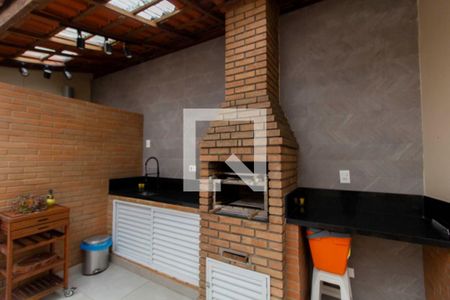 Casa de condomínio para alugar com 145m², 3 quartos e 3 vagasChurrasqueira