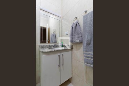 Casa de condomínio para alugar com 145m², 3 quartos e 3 vagasBanheiro 2