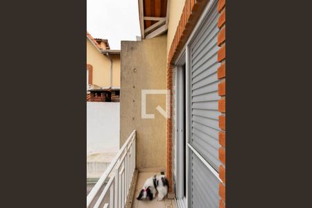 Casa de condomínio para alugar com 145m², 3 quartos e 3 vagasSacada Quarto 1