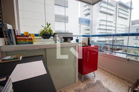 Varanda de apartamento à venda com 1 quarto, 41m² em Vila Pompéia, São Paulo
