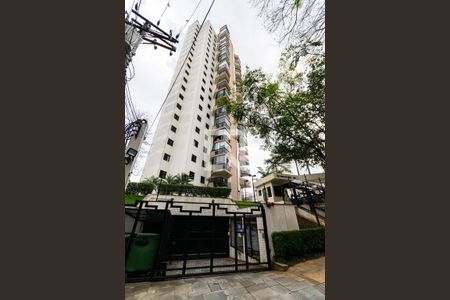 Apartamento à venda com 209m², 3 quartos e 5 vagasFachada