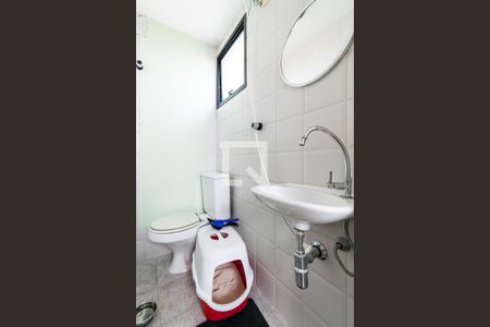 Apartamento à venda com 209m², 3 quartos e 5 vagasBanheiro de Serviço