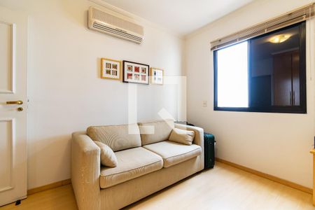 Apartamento à venda com 209m², 3 quartos e 5 vagasQuarto 3