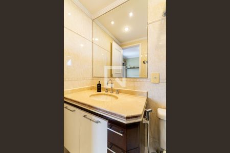 Apartamento à venda com 209m², 3 quartos e 5 vagasBanheiro da Suíte