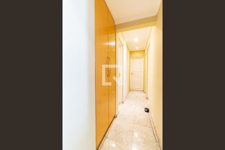 Apartamento à venda com 209m², 3 quartos e 5 vagasCorredor