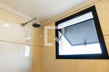 Apartamento à venda com 209m², 3 quartos e 5 vagasBanheiro da Suíte