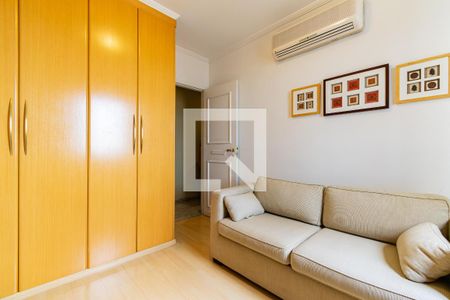 Apartamento à venda com 209m², 3 quartos e 5 vagasQuarto 3
