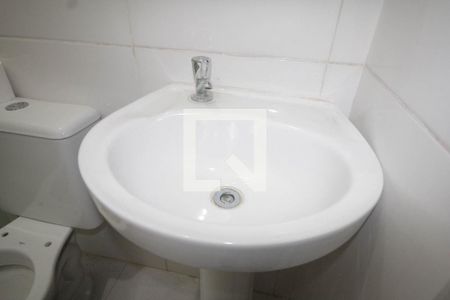 Casa para alugar com 60m², 1 quarto e sem vagaBanheiro 