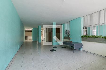 Apartamento à venda com 55m², 1 quarto e sem vagaÁrea comum - Salão de festas