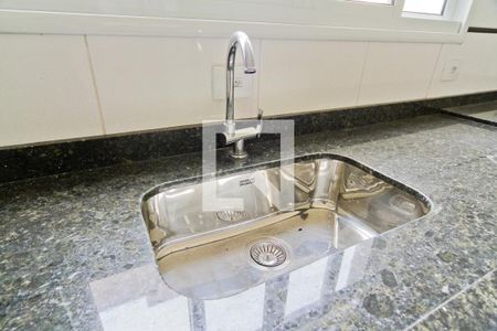 Casa de condomínio à venda com 95m², 2 quartos e 3 vagasCozinha