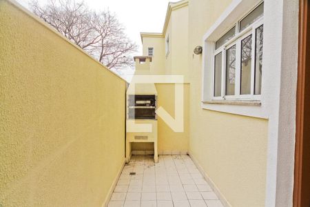 Casa de condomínio à venda com 95m², 2 quartos e 3 vagasÁrea externa