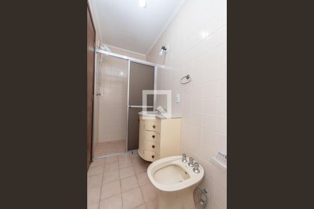 Suite de apartamento para alugar com 3 quartos, 95m² em Centro, Campinas