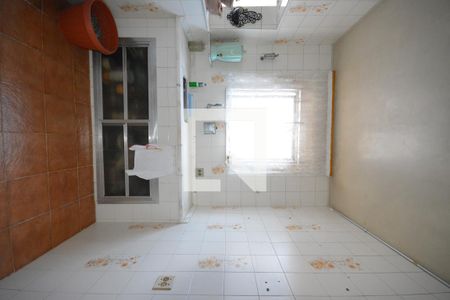 Apartamento para alugar com 71m², 2 quartos e sem vagaCozinha