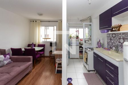 Sala e cozinha de apartamento para alugar com 1 quarto, 36m² em Jardim Ibitirama, São Paulo