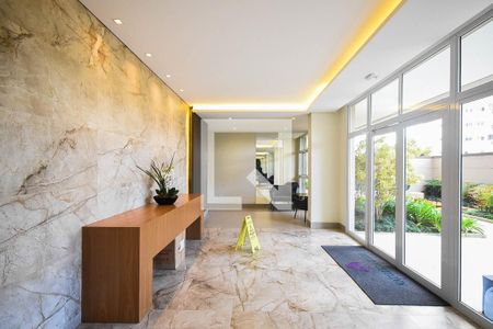 Apartamento à venda com 69m², 2 quartos e 2 vagas Apartamento à venda com 69m², 2 quartos e 2 vagasHall social