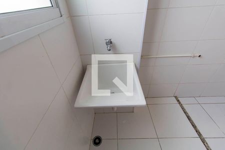 Apartamento para alugar com 40m², 2 quartos e sem vaga Apartamento para alugar com 40m², 2 quartos e sem vagaÁrea de Serviço