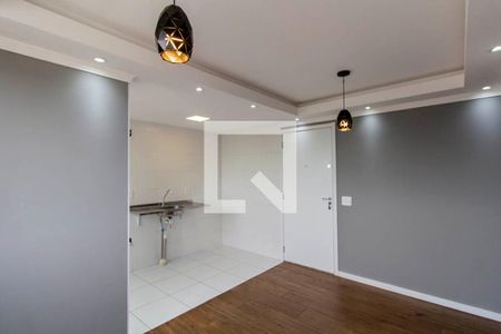 Sala e Cozinha Integrada de apartamento para alugar com 2 quartos, 40m² em Vila Sílvia, São Paulo