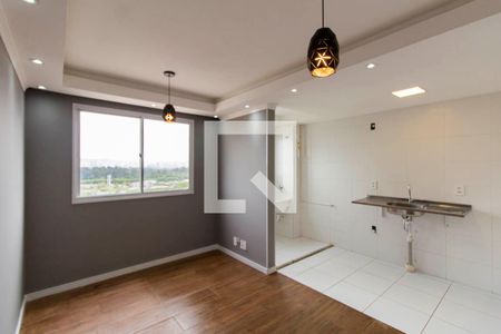 Sala e Cozinha Integrada de apartamento para alugar com 2 quartos, 40m² em Vila Sílvia, São Paulo