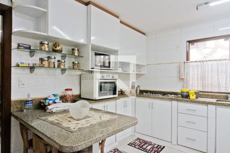 Casa à venda com 274m², 3 quartos e 5 vagasCozinha