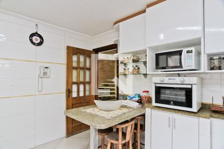 Casa à venda com 274m², 3 quartos e 5 vagasCozinha