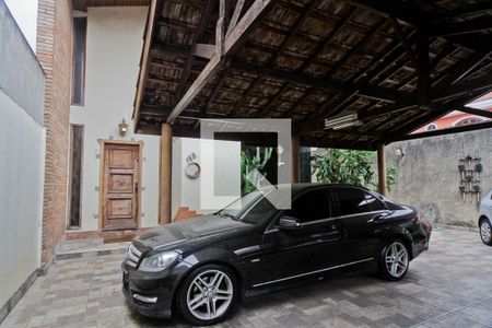 Casa à venda com 274m², 3 quartos e 5 vagasGaragem