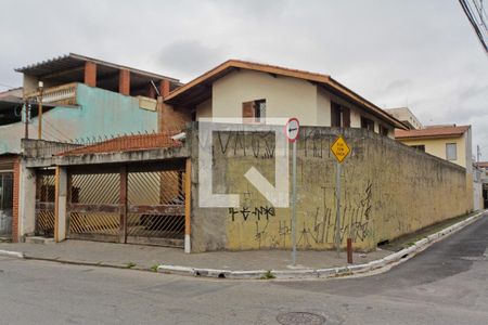 Casa à venda com 274m², 3 quartos e 5 vagasFachada