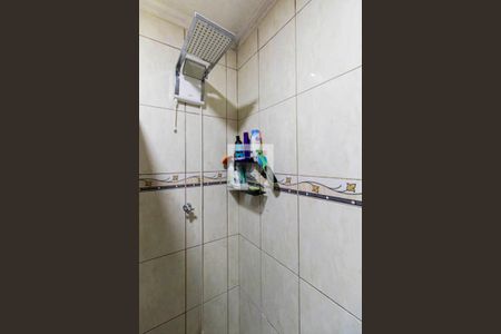 Casa à venda com 220m², 2 quartos e 2 vagasSuíte  Banheiro