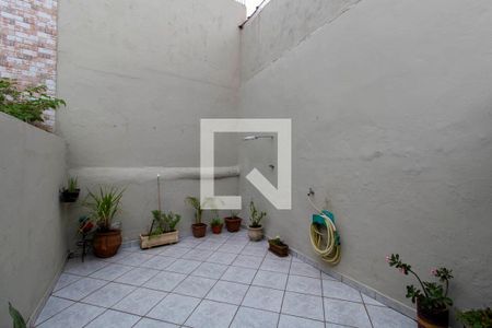 Casa à venda com 220m², 2 quartos e 2 vagasÁrea Externa 