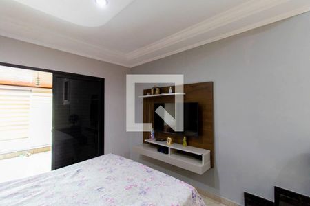 Casa à venda com 220m², 2 quartos e 2 vagasSuíte 