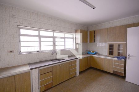 Casa à venda com 192m², 3 quartos e 5 vagas Casa à venda com 192m², 3 quartos e 5 vagasCozinha