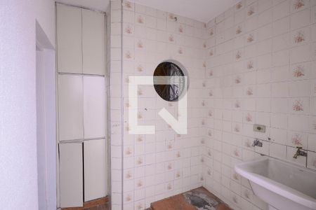 Casa à venda com 192m², 3 quartos e 5 vagas Casa à venda com 192m², 3 quartos e 5 vagasArea de Serviço