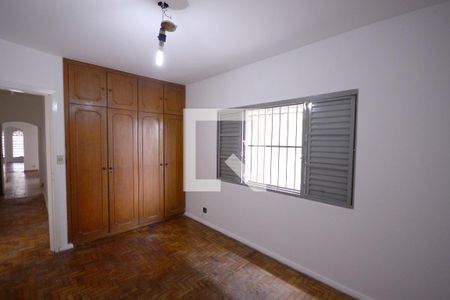 Casa à venda com 192m², 3 quartos e 5 vagas Casa à venda com 192m², 3 quartos e 5 vagasQuarto 2