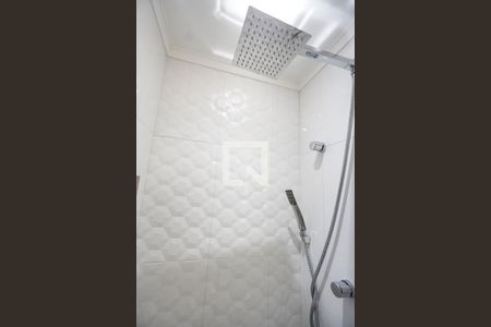 Apartamento à venda com 52m², 2 quartos e 1 vagaChuveiro