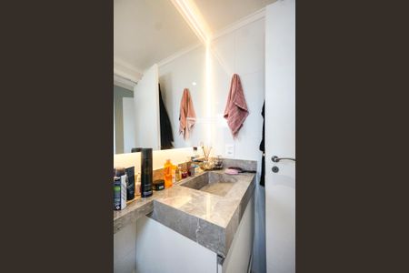 Apartamento à venda com 52m², 2 quartos e 1 vagaBanheiro da suíte